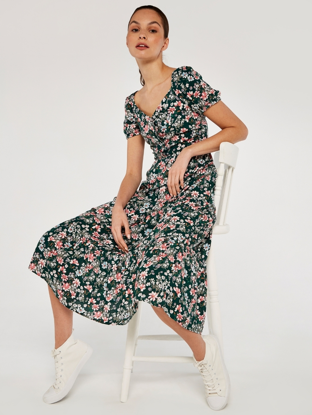 Sweetheart neckline floral dress